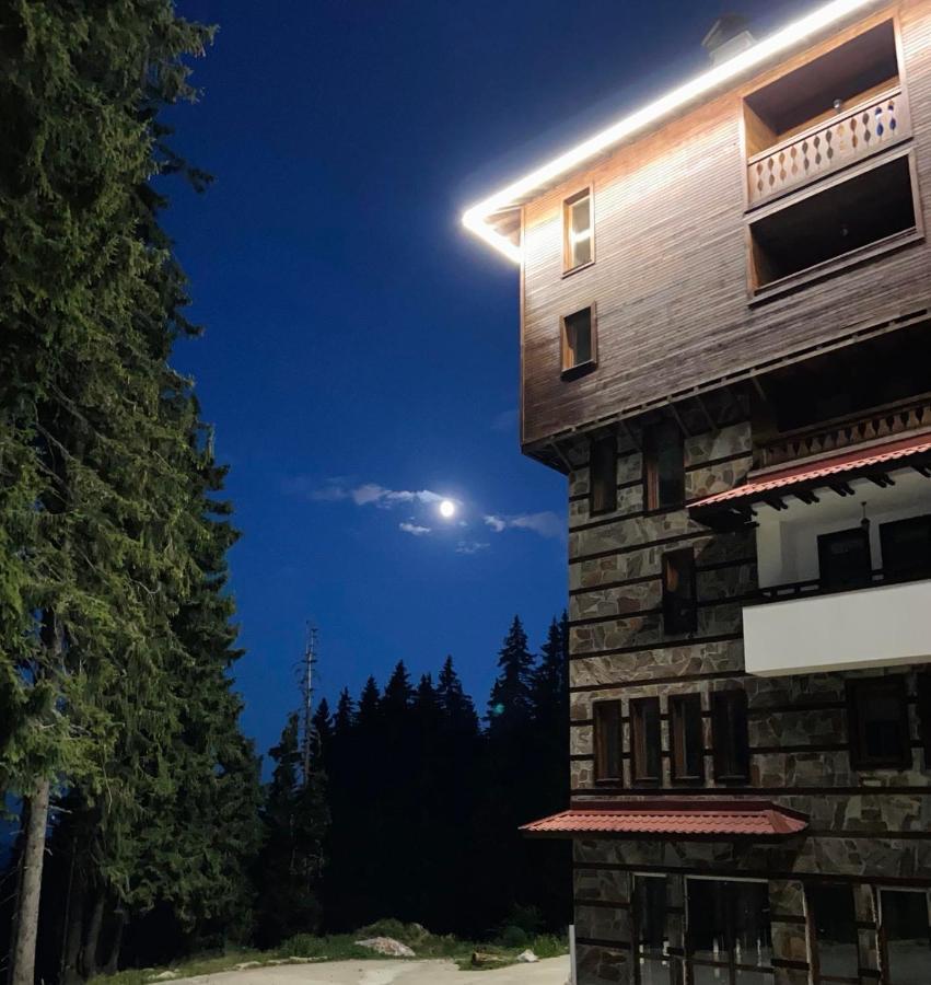 Апартаменти И Стаи За Гости "Алекс" Pamporovo Esterno foto
