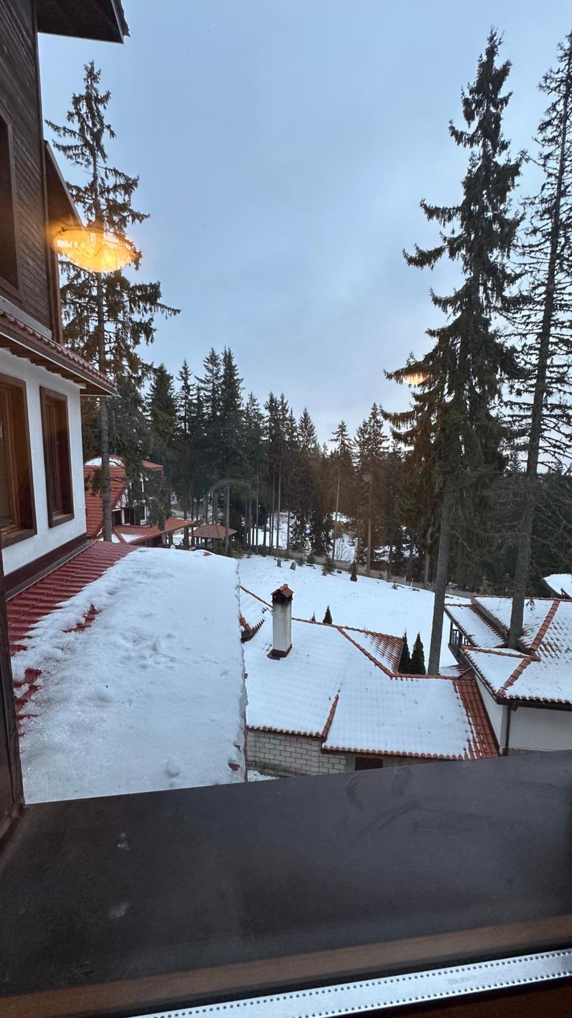 Апартаменти И Стаи За Гости "Алекс" Pamporovo Esterno foto
